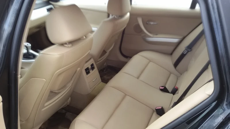 BMW 320 320 d , снимка 6 - Автомобили и джипове - 52187655