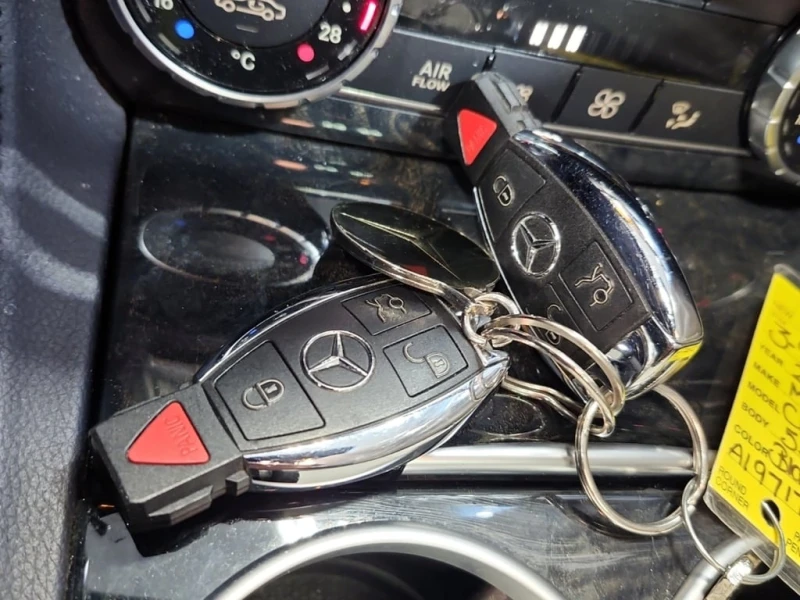 Mercedes-Benz CLS 550 CARFAX * ЦЕНА ДО БЪЛГАРИЯ, снимка 8 - Автомобили и джипове - 52862394