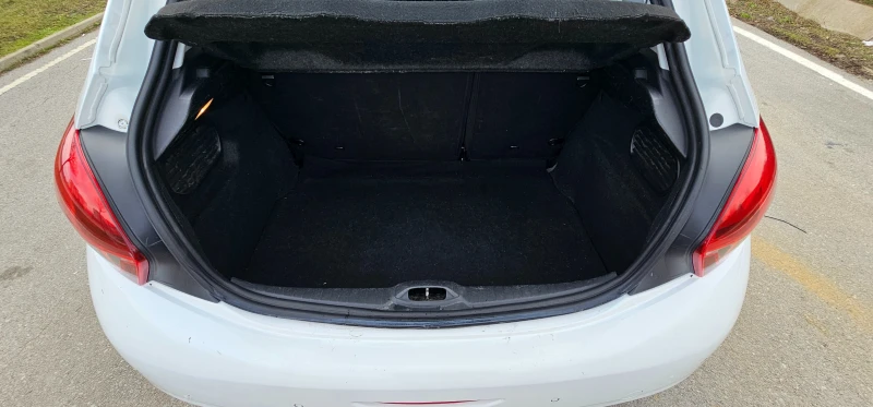 Peugeot 208 1.2 GPL ТОП, снимка 7 - Автомобили и джипове - 53509798