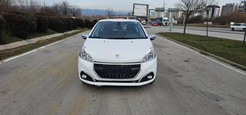 Peugeot 208 1.2 GPL ТОП, снимка 5 - Автомобили и джипове - 53509798
