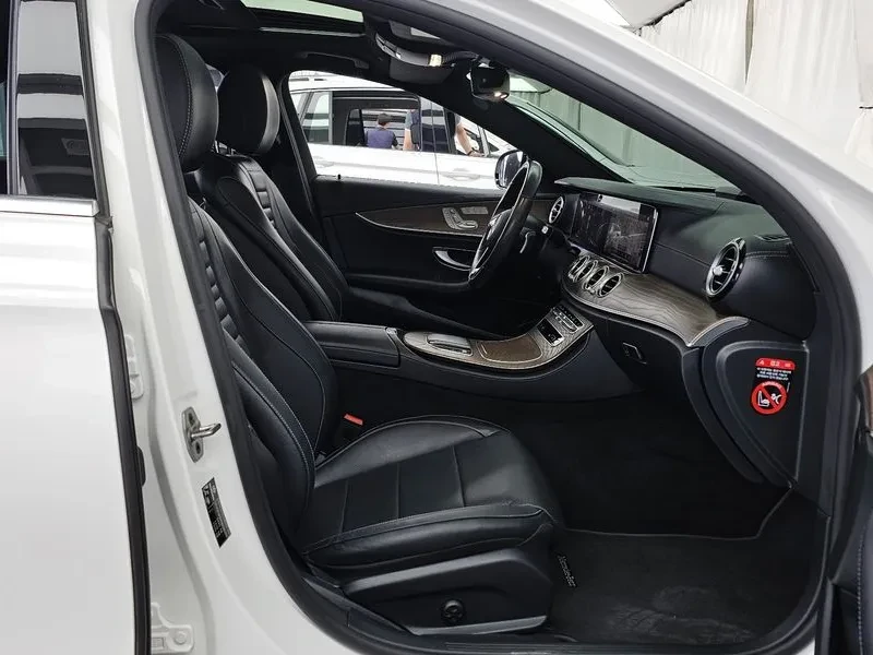 Mercedes-Benz E 220 CDI Avantgarde - САМО 30% АВАНС!, снимка 11 - Автомобили и джипове - 55441744