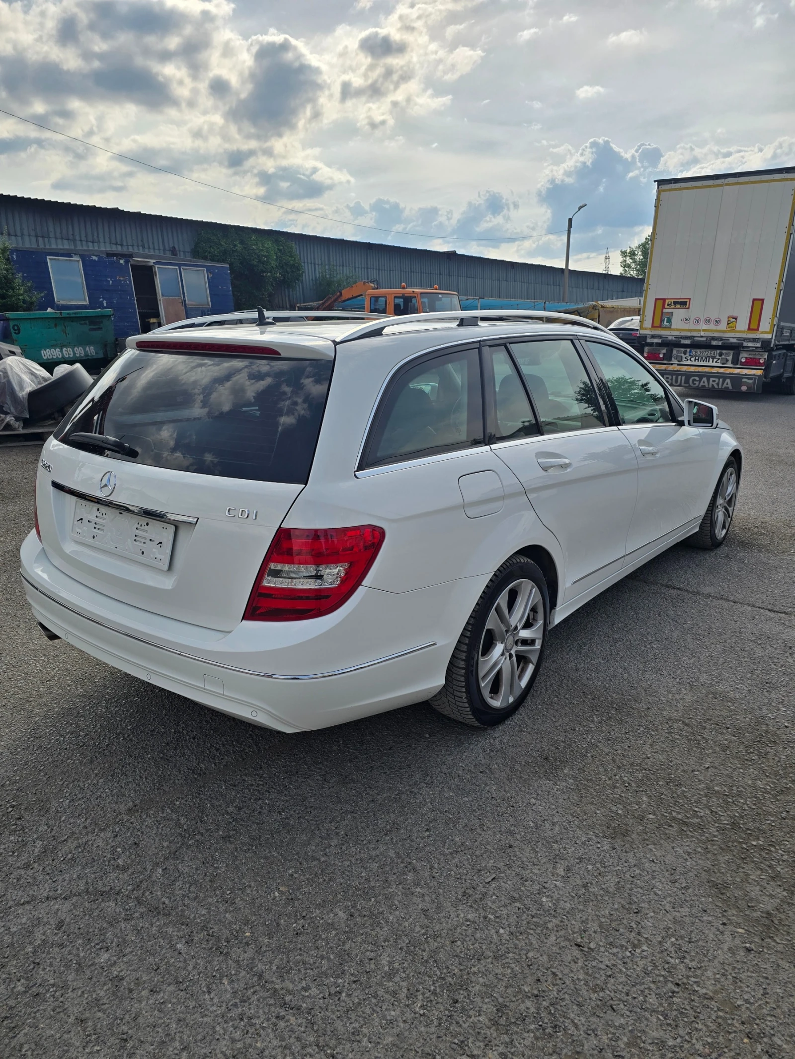 Mercedes-Benz C 220  - изображение 8