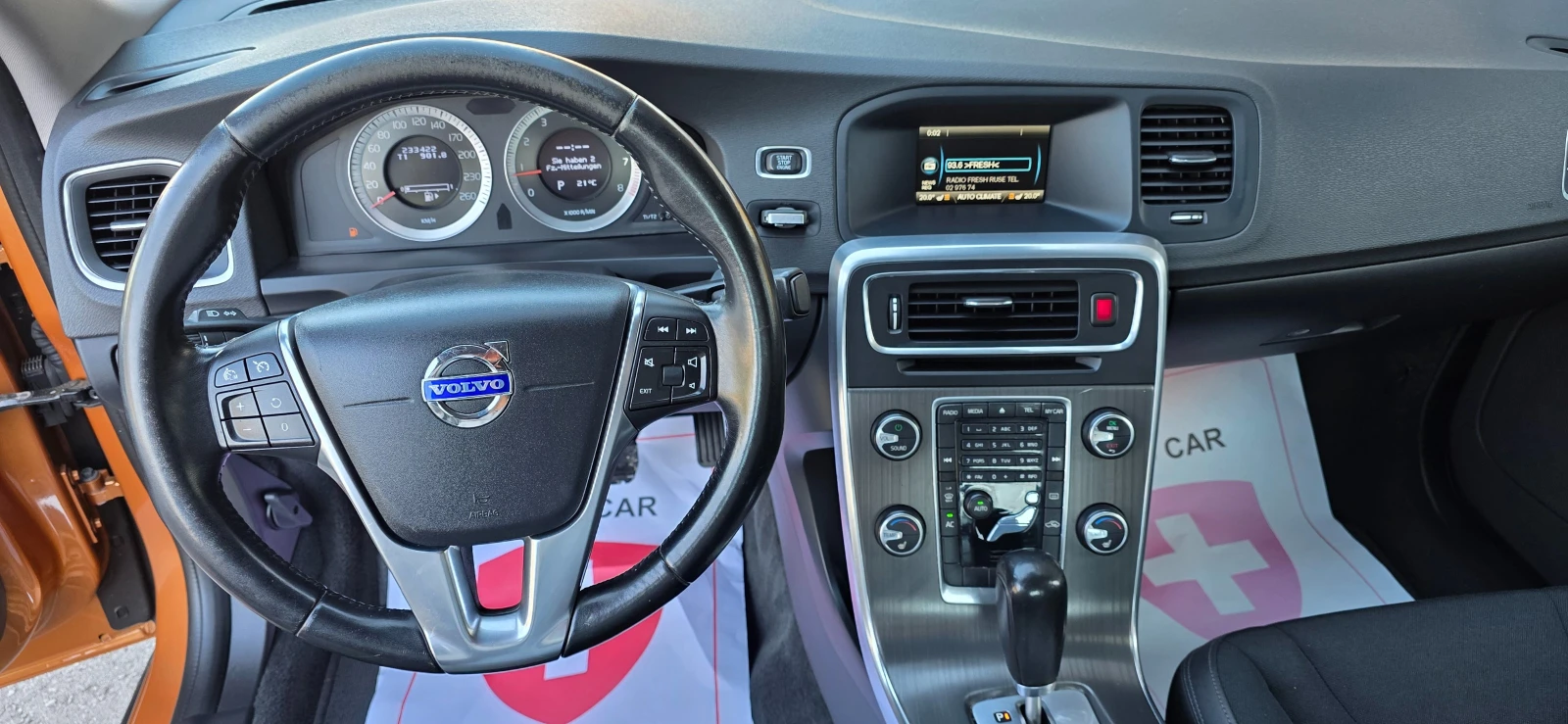 Volvo S60 2.0T//AVTOMAT//SWISS, снимка 12 - Автомобили и джипове - 56191807