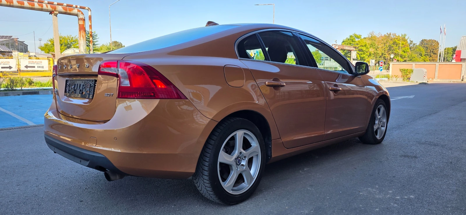 Volvo S60 2.0T//AVTOMAT//SWISS, снимка 4 - Автомобили и джипове - 56191807
