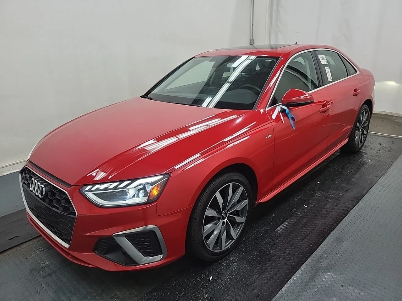 Audi A4 * CARFAX * АВТО КРЕДИТ * ЦЕНА ДО БГ! - изображение 2