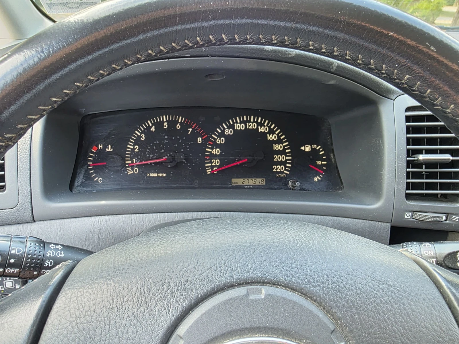 Toyota Corolla verso 1.6 VVT-I - изображение 6