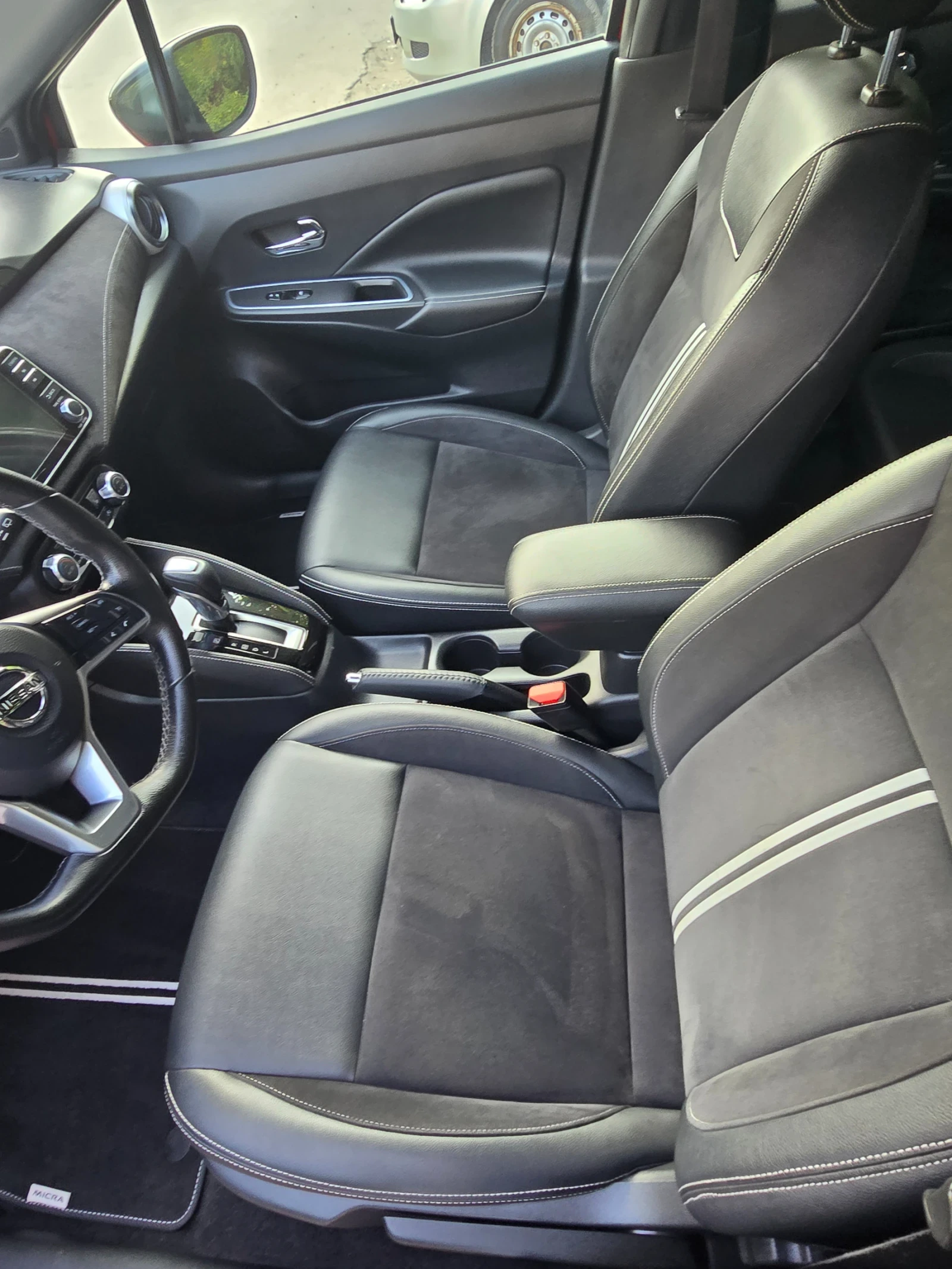 Nissan Micra КОЖА/BOSE/DISTRONIC/СЕРВ.КНИЖКА! - изображение 9