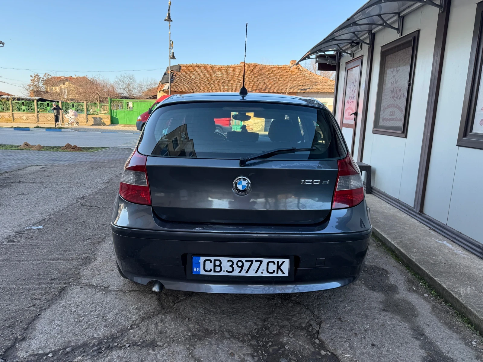 BMW 120  - изображение 3