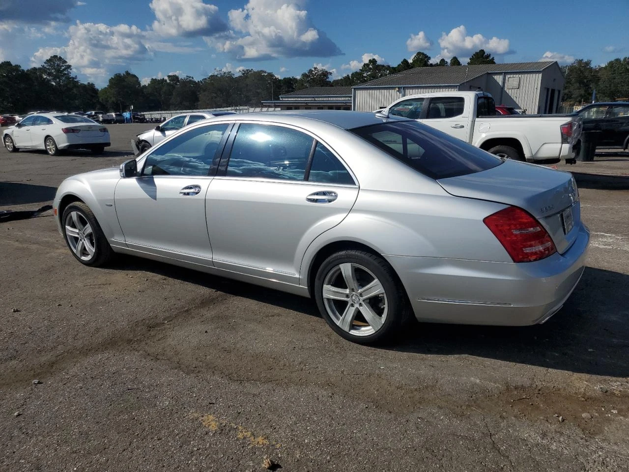 Mercedes-Benz S 550 4.6l - изображение 2