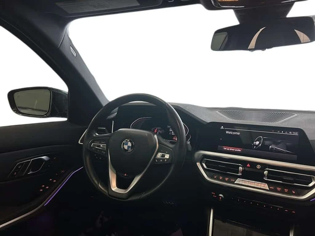 BMW 330 * 330i xDrive PREMIEUM PACKAGE * CARFAX * ЦЕНА ДО  - изображение 9