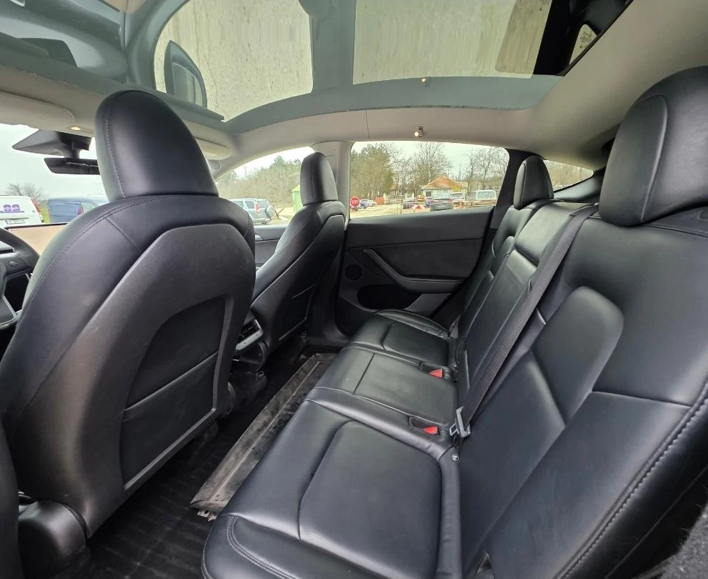 Tesla Model Y  4х4 Европейска Lon, снимка 11 - Автомобили и джипове - 53941490