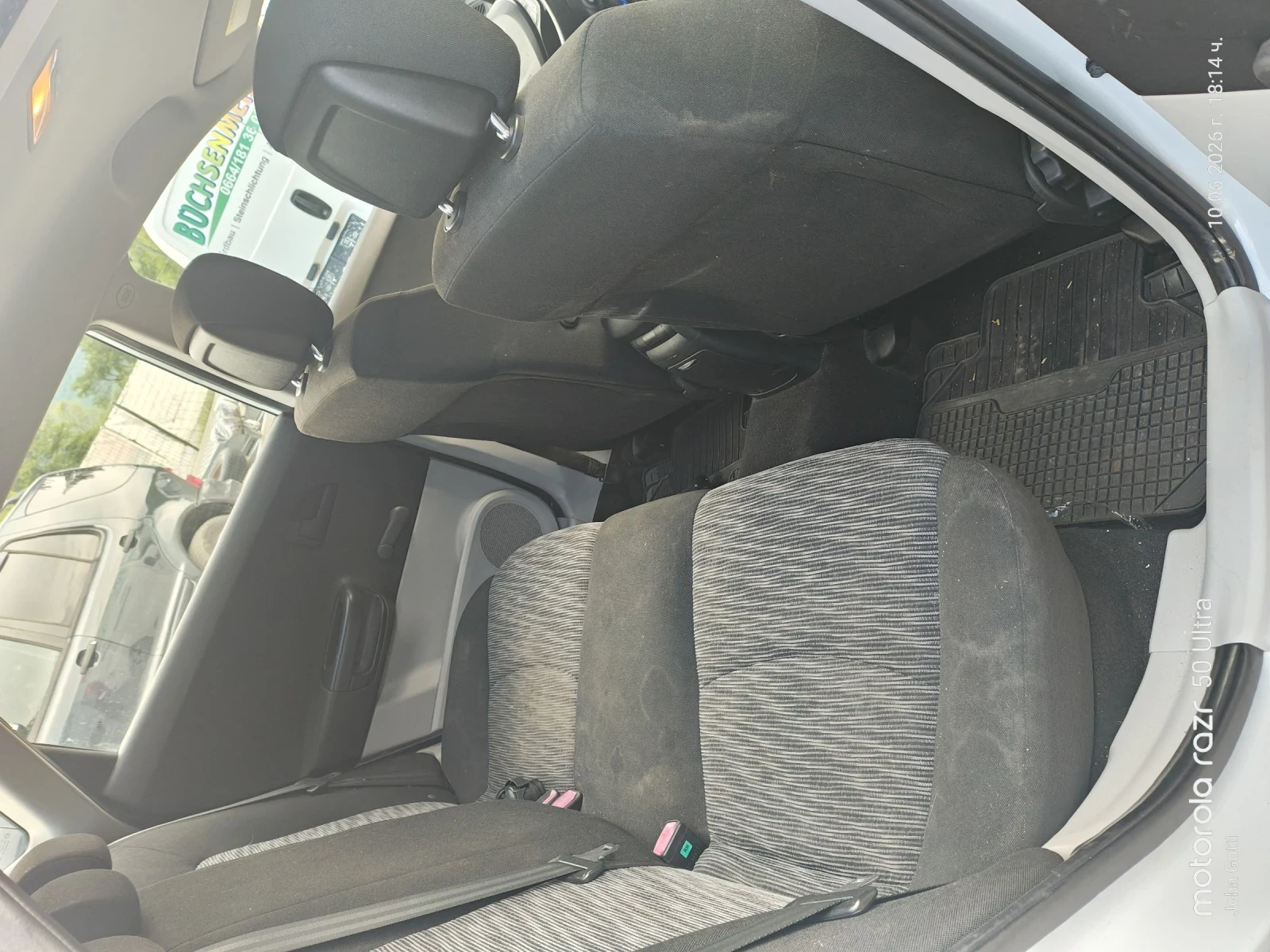 Kia Ceed 1.4i Sporty Wagon , снимка 11 - Автомобили и джипове - 54857854
