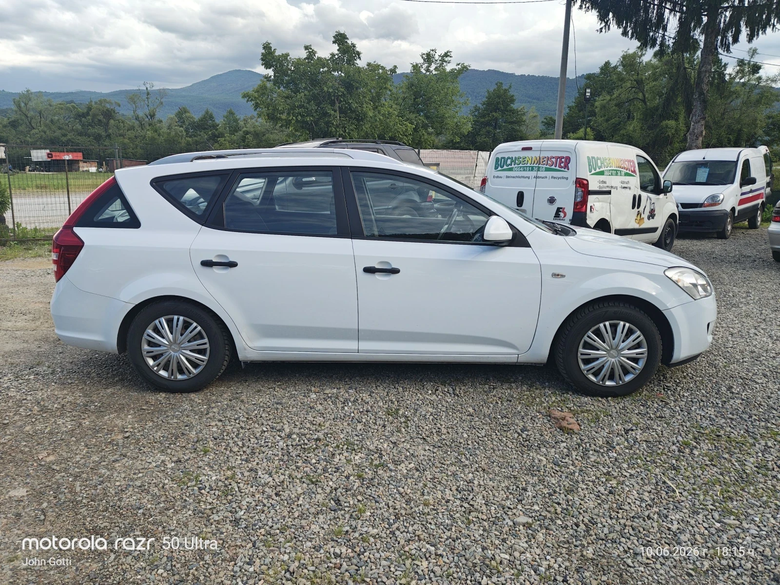 Kia Ceed 1.4i Sporty Wagon , снимка 4 - Автомобили и джипове - 54857854