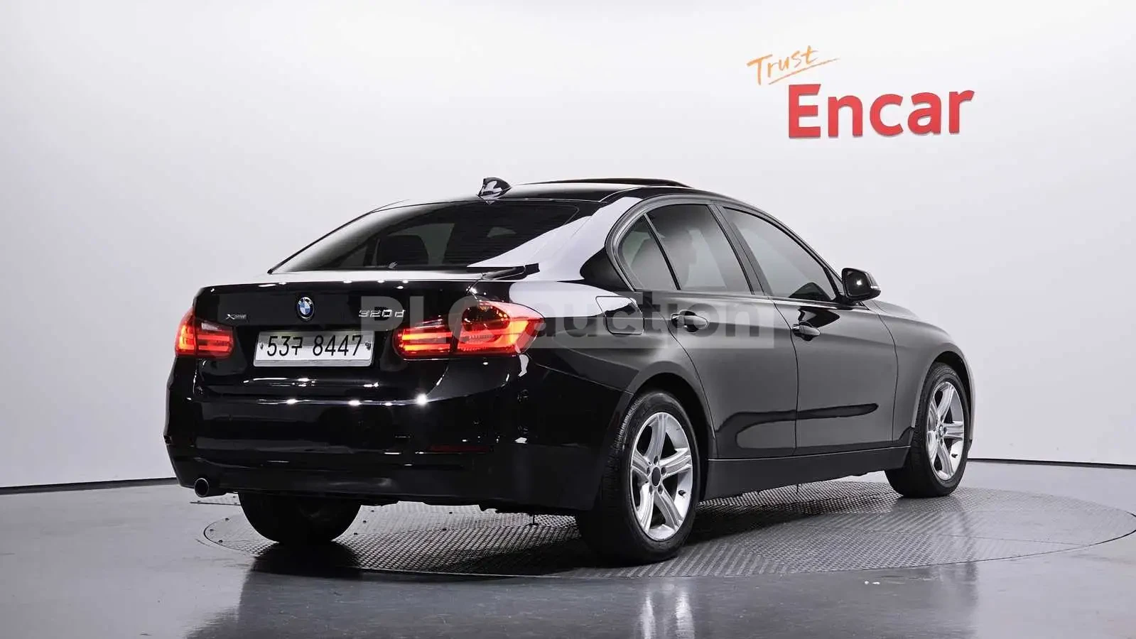 BMW 320 d| HEAD-UP| ПОДГРЕВ| КАМЕРА| ВКЛ.ТЕХНОТЕСТ, снимка 2 - Автомобили и джипове - 54912010