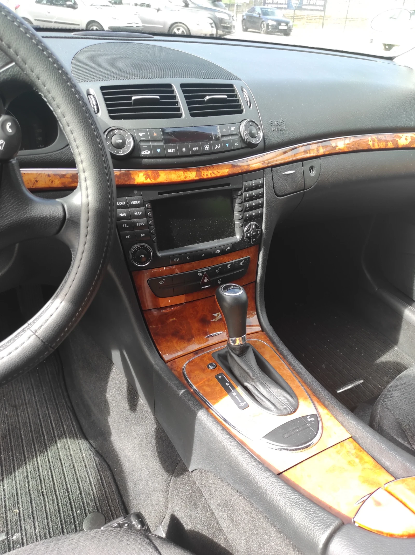Mercedes-Benz E 280 S 211, снимка 10 - Автомобили и джипове - 55272331