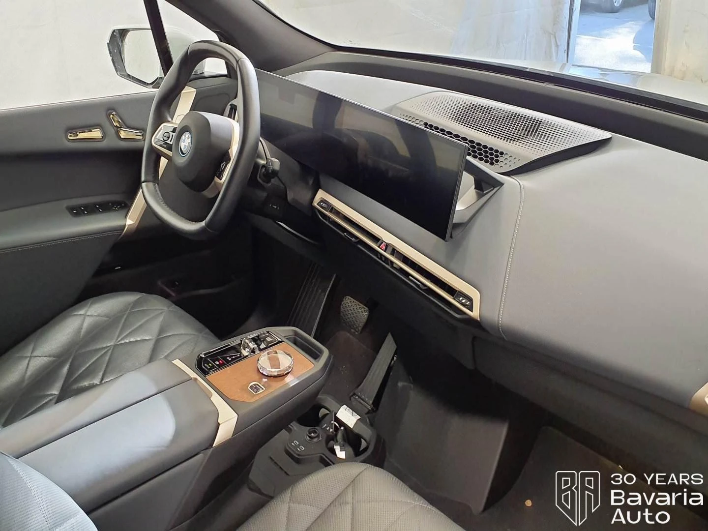 BMW iX 50 xDrive Sport, снимка 6 - Автомобили и джипове - 55662648