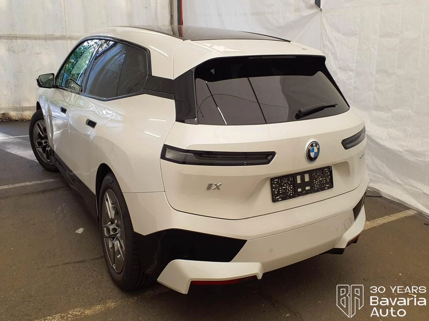 BMW iX 50 xDrive Sport, снимка 2 - Автомобили и джипове - 55662648