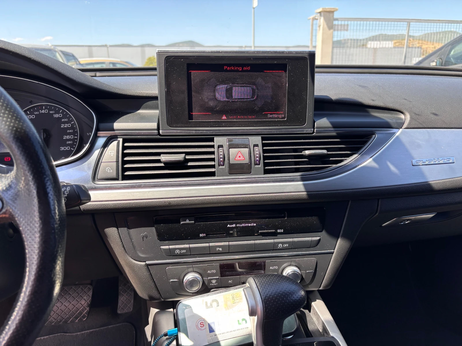 Audi A6 AVANT 3.0 D , снимка 11 - Автомобили и джипове - 55736303