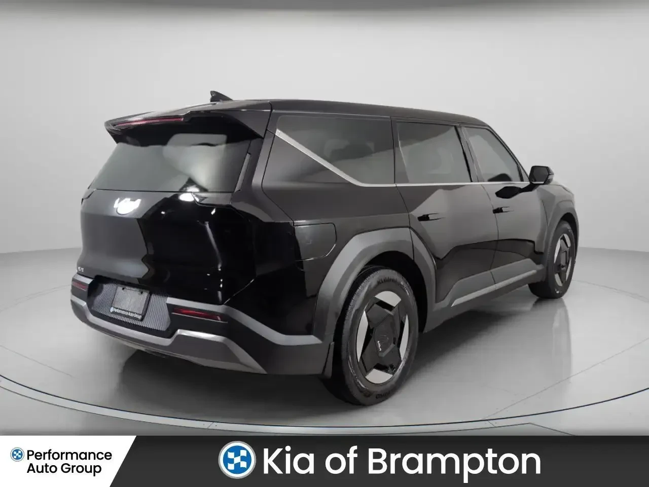 Kia EV9 Wind, снимка 3 - Автомобили и джипове - 55756004