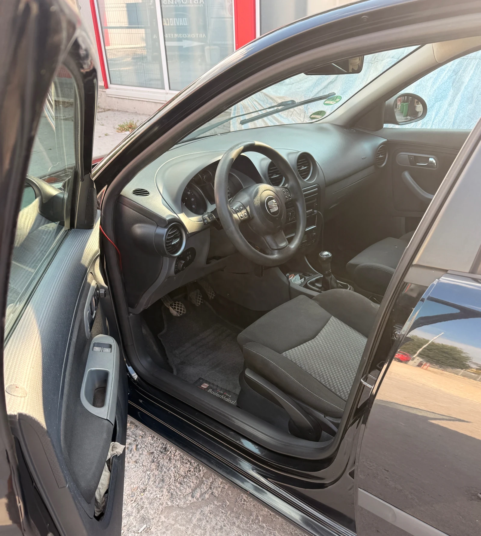 Seat Ibiza 1.2 veriga, снимка 6 - Автомобили и джипове - 55968794