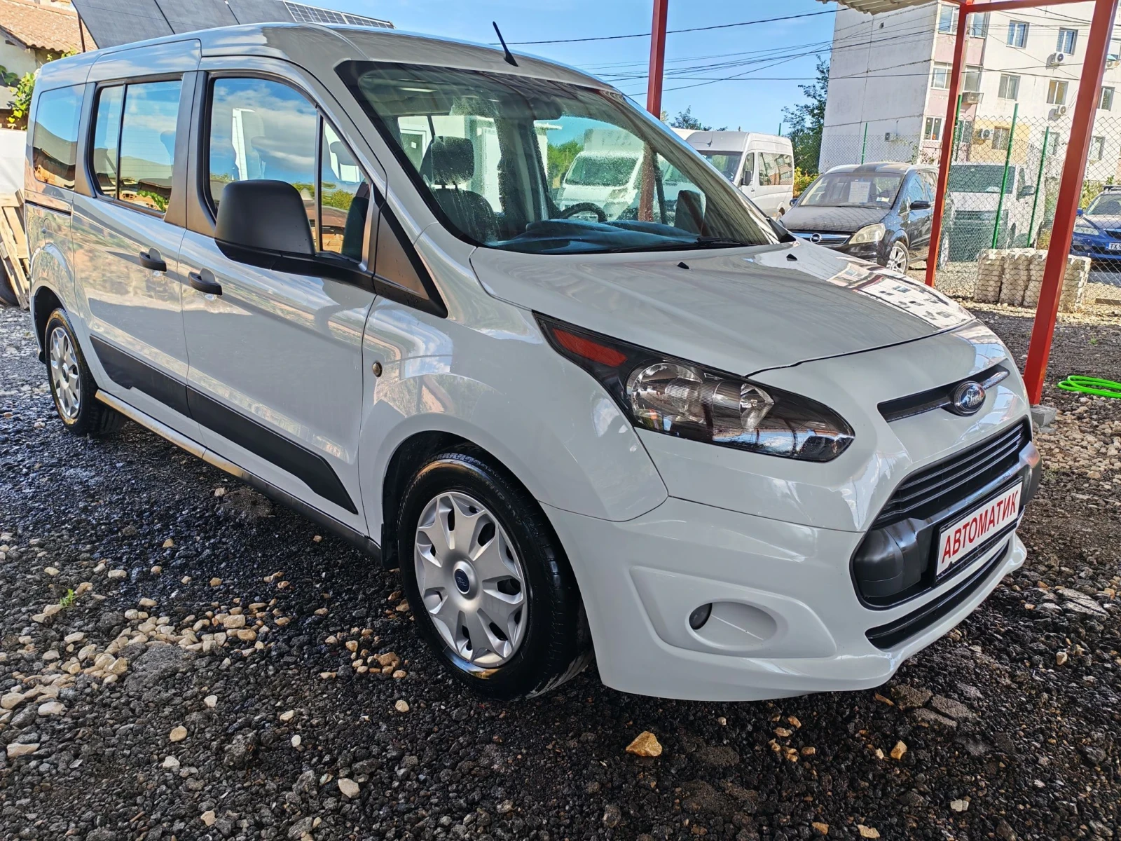 Ford Tourneo Connect 1.5 diesel AUTOMATIC, снимка 3 - Автомобили и джипове - 55991167