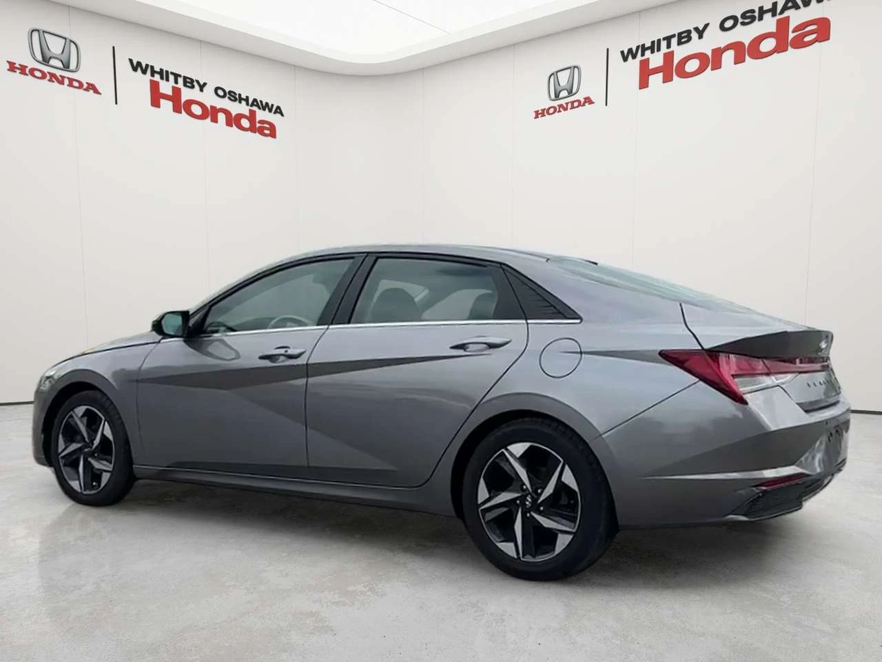 Hyundai Elantra | Mobile.bg � ����������� 4