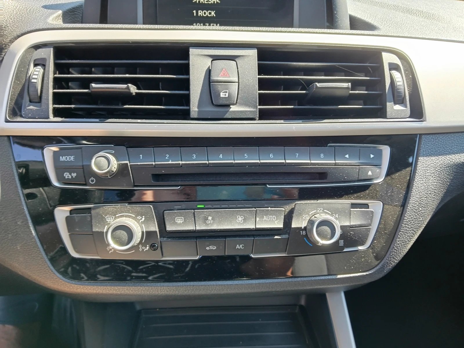 BMW 116 1.5 d evro 6b, снимка 6 - Автомобили и джипове - 56127252