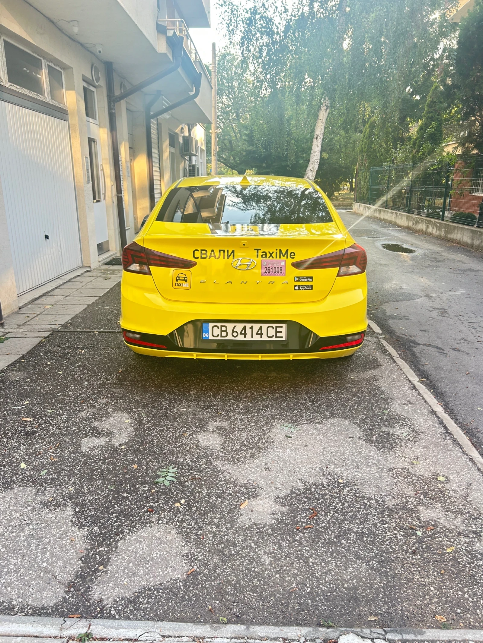 Hyundai Elantra, снимка 2 - Автомобили и джипове - 56165887