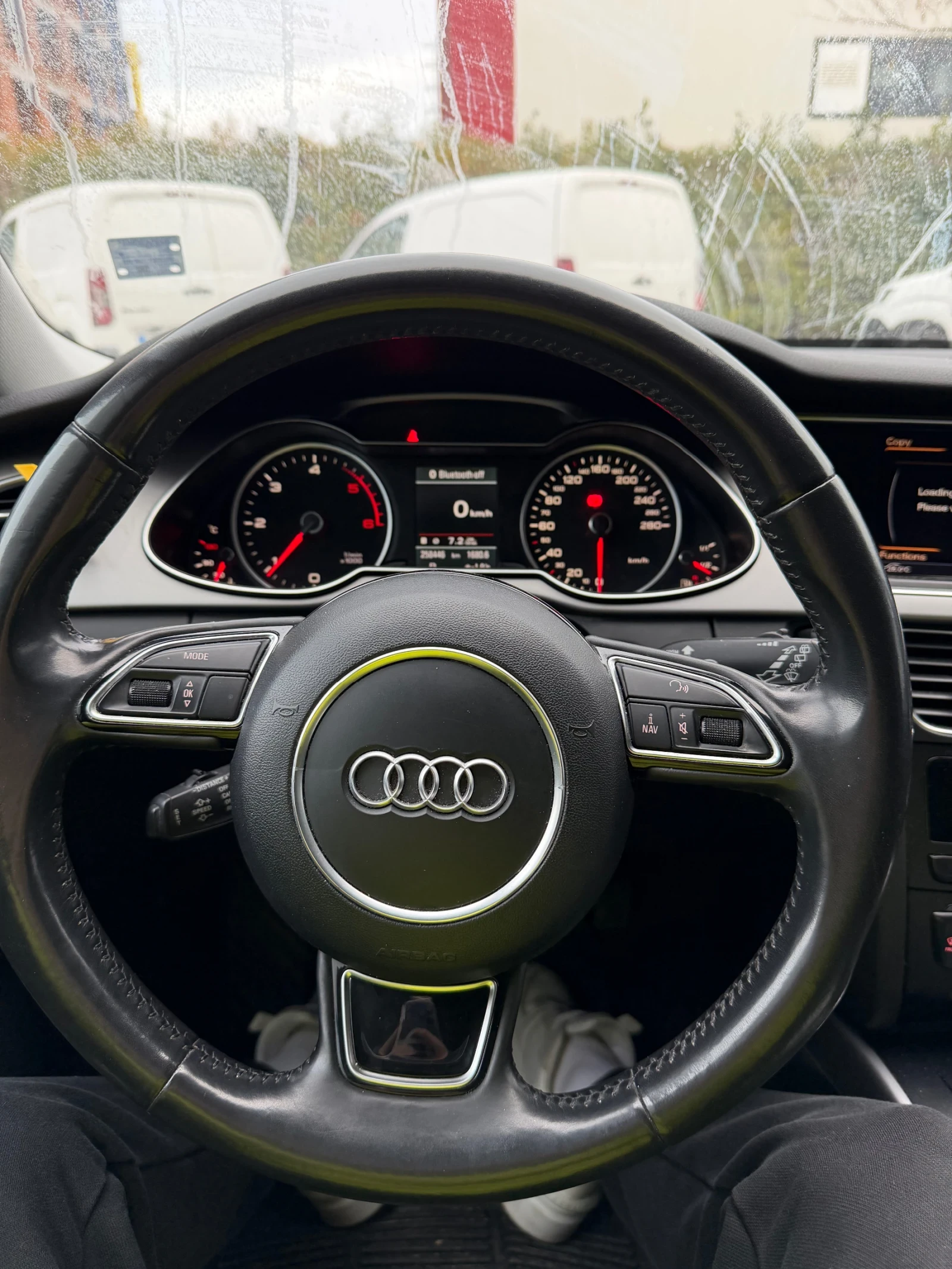Audi A4, снимка 4 - Автомобили и джипове - 56415972
