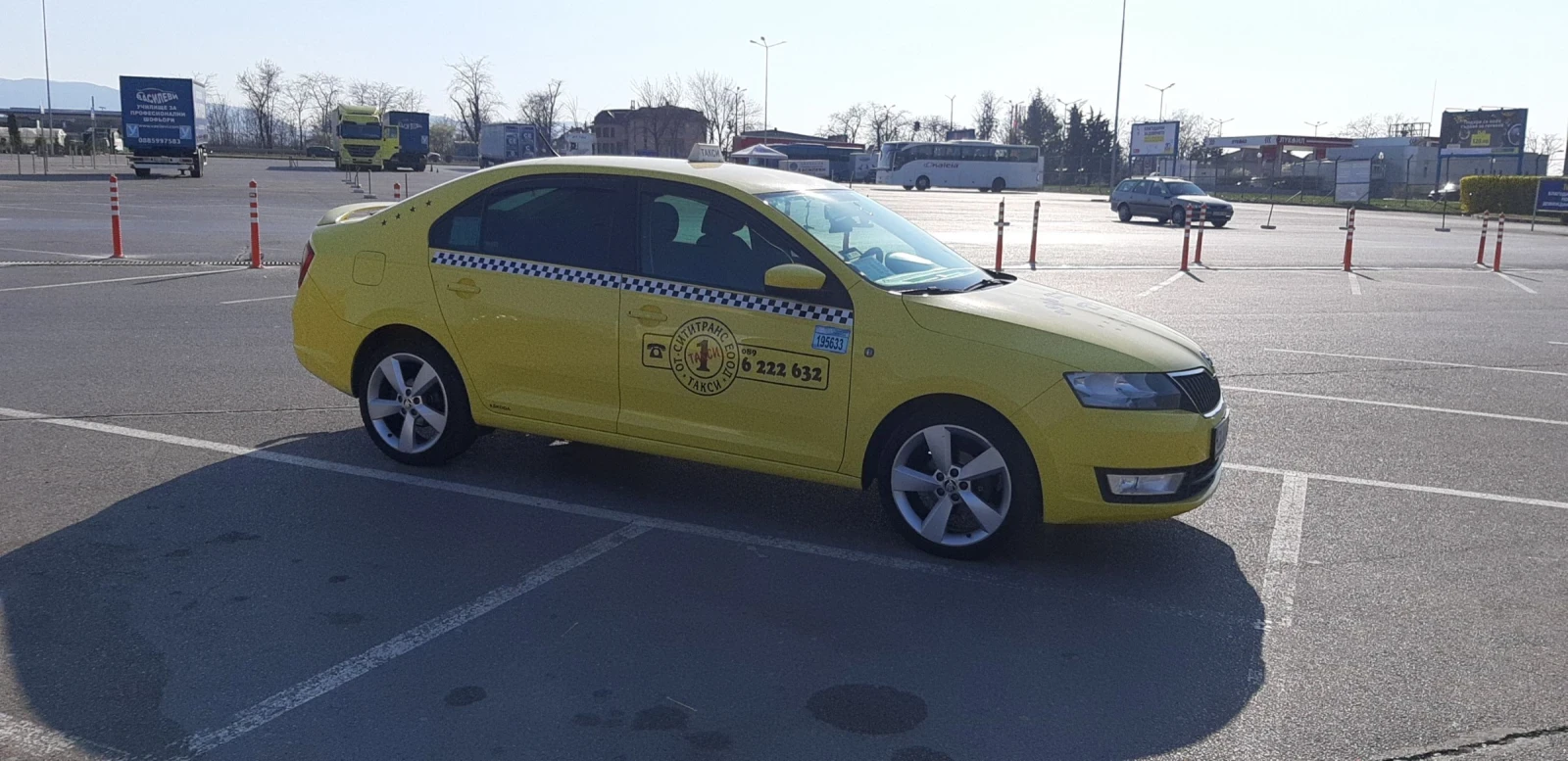Skoda Rapid, снимка 4 - Автомобили и джипове - 56640698