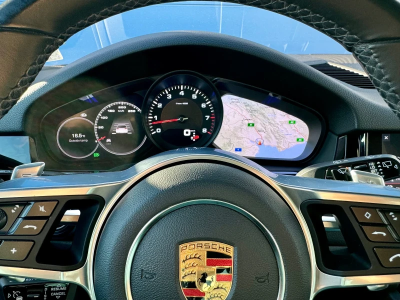 Porsche Cayenne Matrix * Head Up* Distronic * Panorama* 360* , снимка 10 - Автомобили и джипове - 47778669