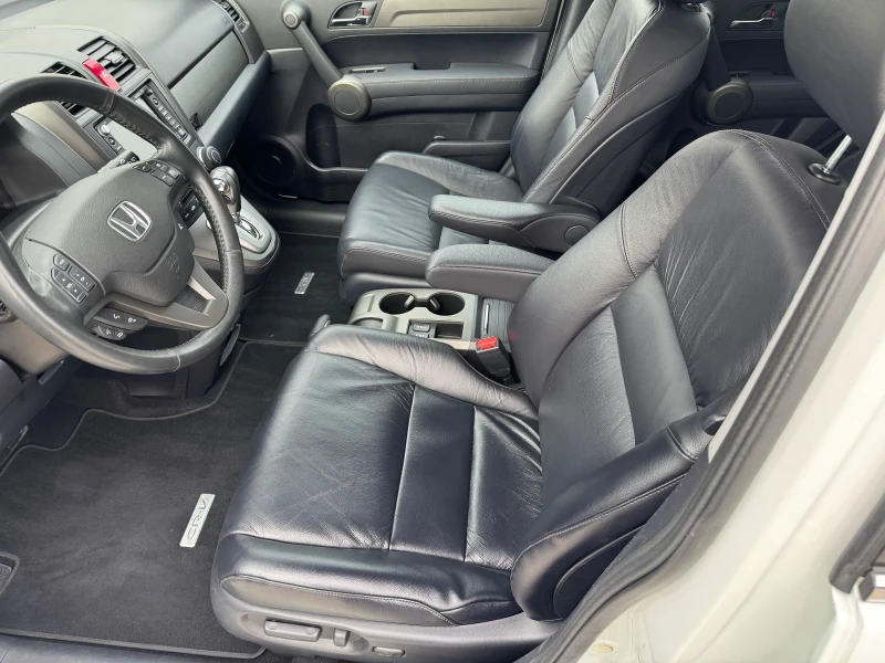 Honda Cr-v 2.2I-DTEC Executive + Швейцария+ , снимка 8 - Автомобили и джипове - 48163239