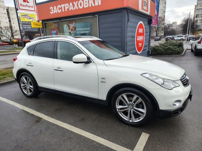 Infiniti QX50, снимка 4 - Автомобили и джипове - 48253278