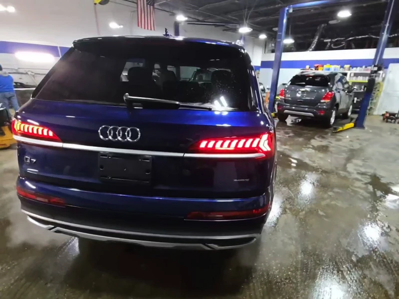 Audi Q7 2 КЛЮЧА/ПОДГРЕВ/ПАНО/360 КАМЕРА/LANE ASSIST/DEPART, снимка 4 - Автомобили и джипове - 48912439