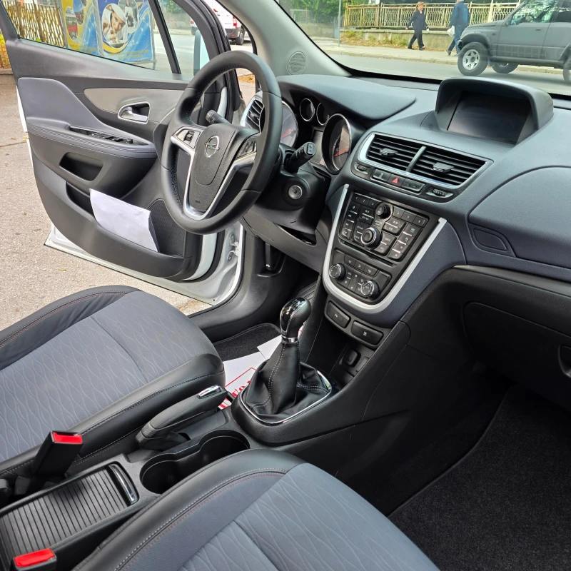 Opel Mokka 1.4i GAZ  NAVI KOJA KAMERA, снимка 14 - Автомобили и джипове - 51894884