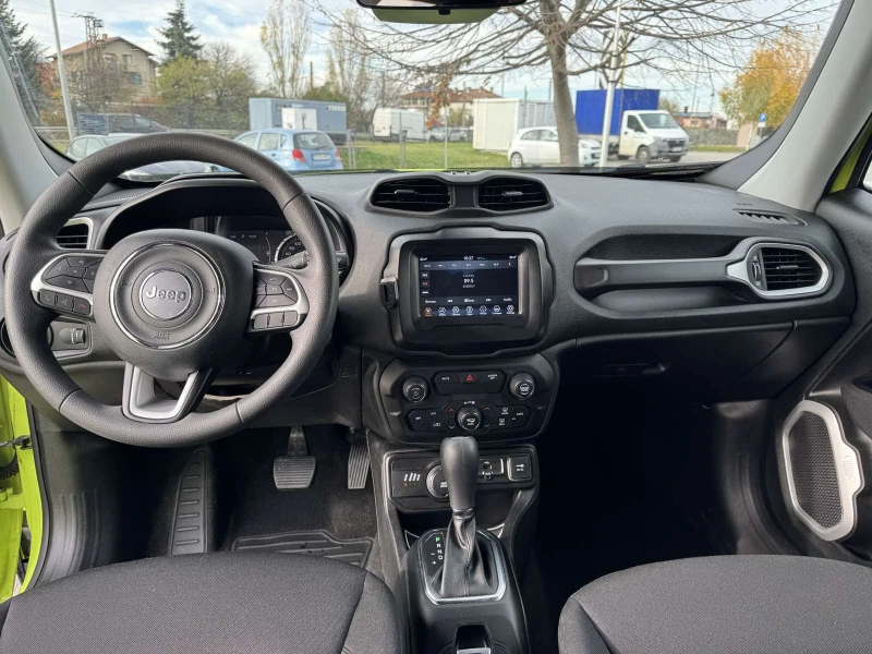 Jeep Renegade 2.4I SPORT, снимка 14 - Автомобили и джипове - 52402834