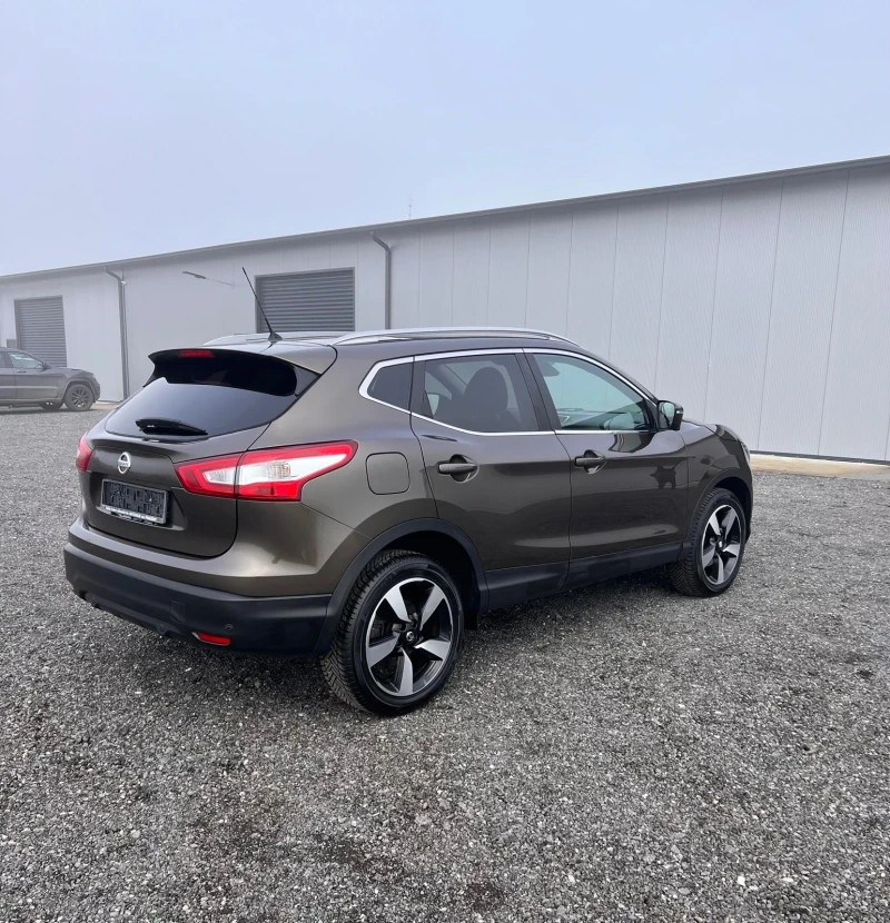 Nissan Qashqai 1.2i AUTOMATIC , снимка 4 - Автомобили и джипове - 53263297