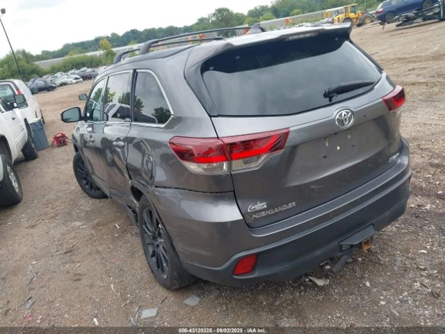 Toyota Highlander SE АВТОФИНАНСИРАНЕ*  - изображение 3