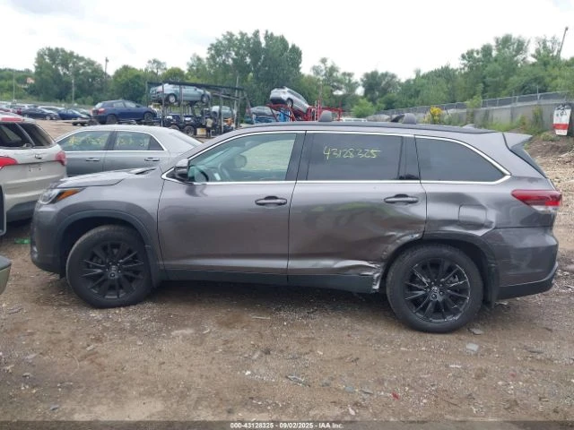 Toyota Highlander SE АВТОФИНАНСИРАНЕ*  - изображение 6