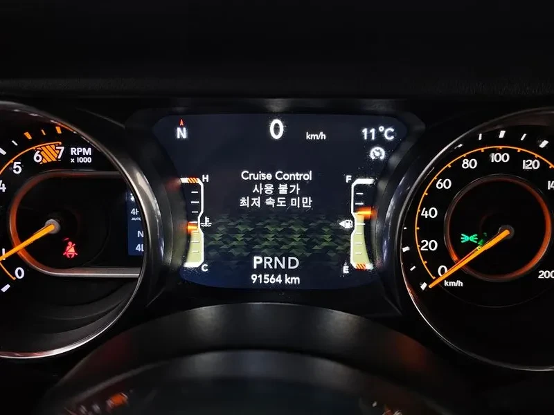 Jeep Wrangler Overland 4-Door, снимка 5 - Автомобили и джипове - 55186857