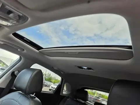 Hyundai Kona Ultimate* Distronic* Обдухване* Панорама* Headup, снимка 7 - Автомобили и джипове - 55500605