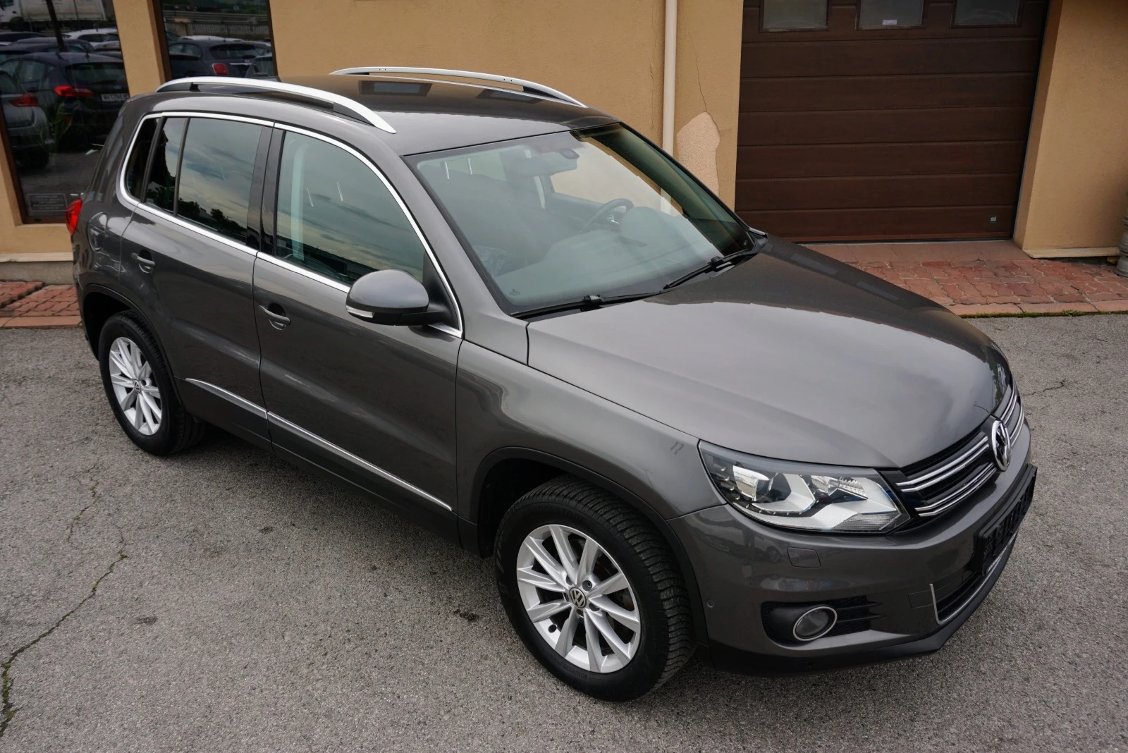 VW Tiguan 2.0TDI DSG 4MOTION SPORT&STYLE - изображение 2