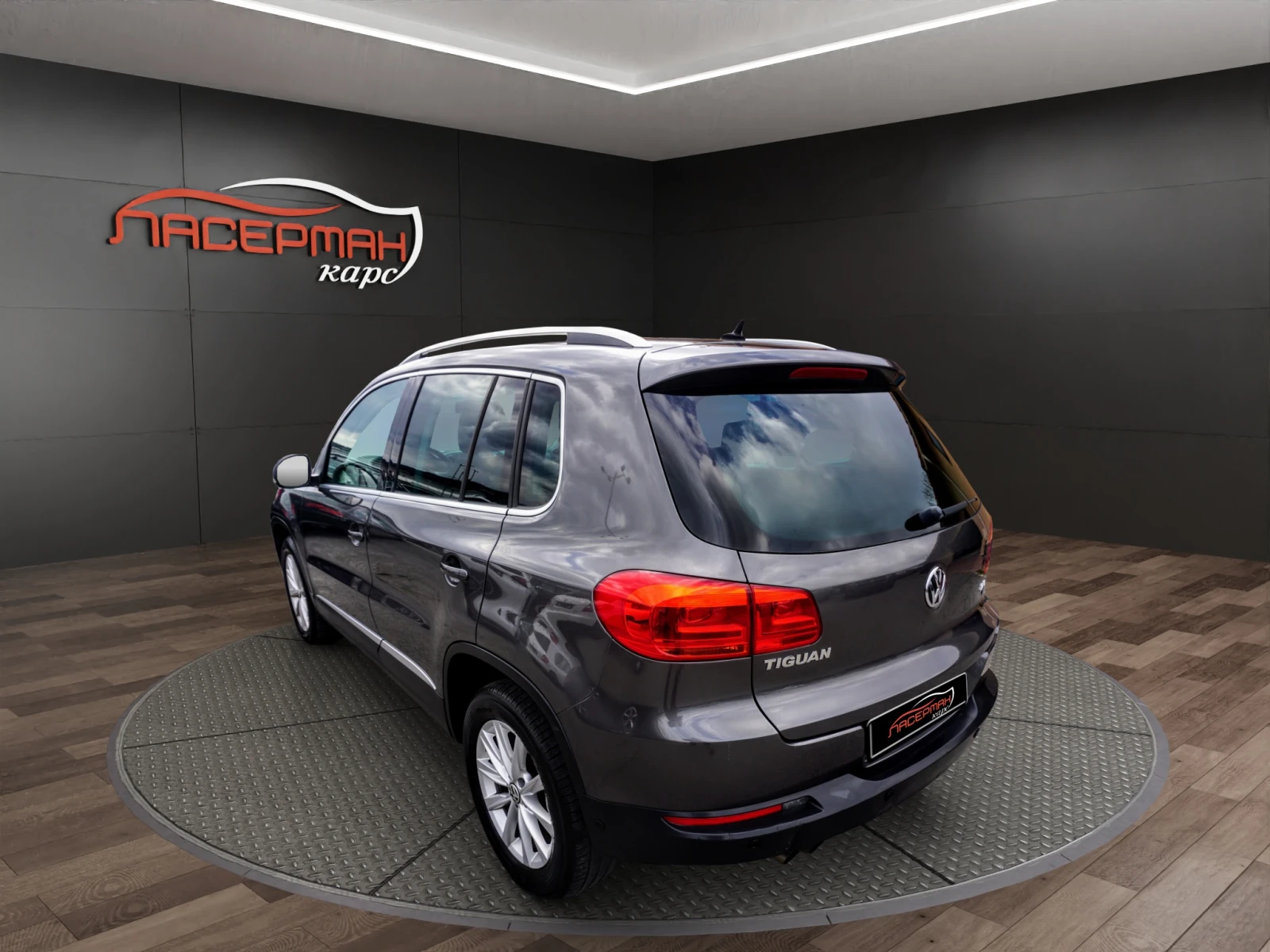 VW Tiguan 2.0TDI DSG 4MOTION SPORT&STYLE, снимка 4 - Автомобили и джипове - 39278401