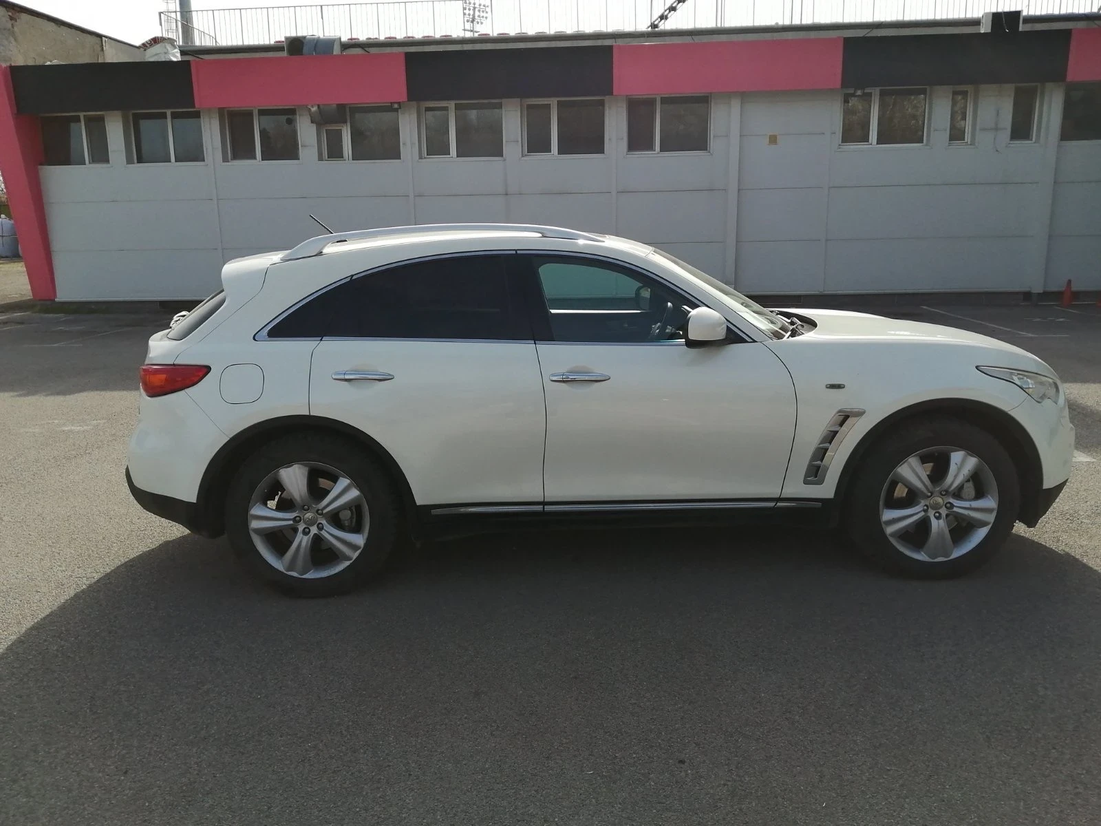 Infiniti Fx 30 3.000 D - изображение 4