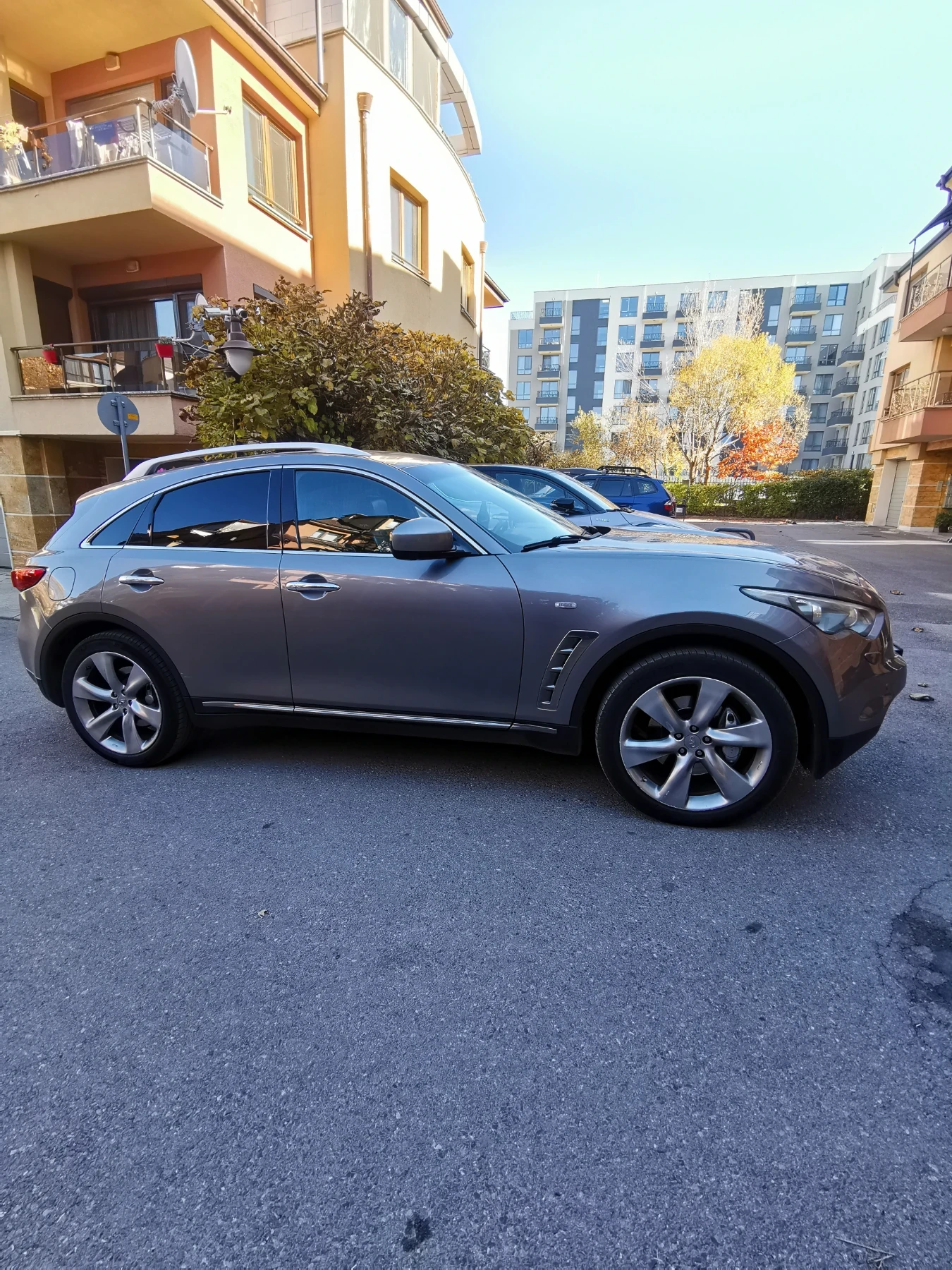 Infiniti Fx 30 30d S, ОТ СОБСТВЕНИК - изображение 8