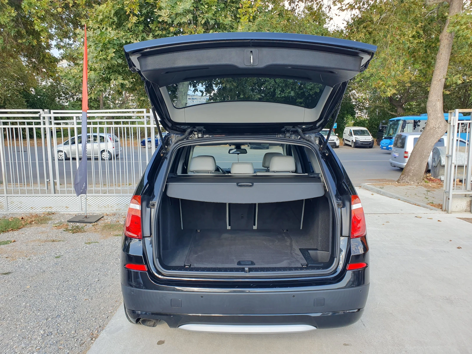 BMW X3  A | Mobile.bg   16