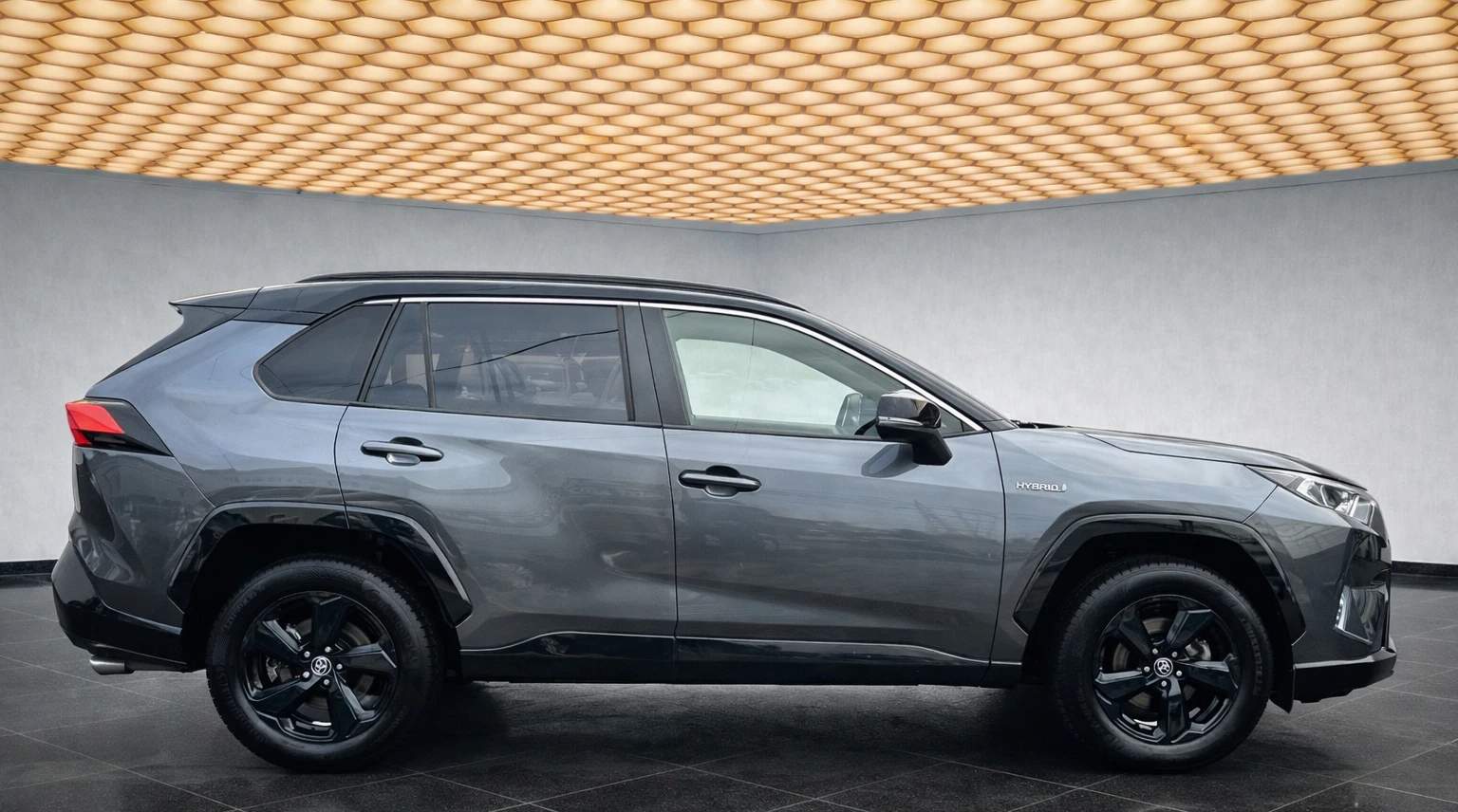 Toyota Rav4 2.5HYBRID 222HP AWD-i JBL CAM DISTRONIC - изображение 4