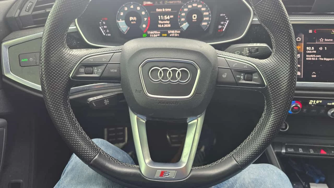 Audi Q3 * Progressiv * CARFAX * ЦЕНА ДО БГ, снимка 12 - Автомобили и джипове - 54222900