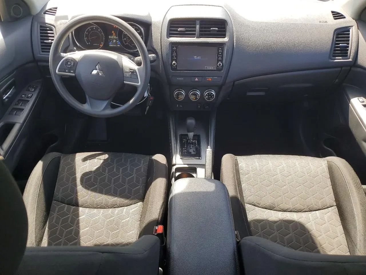 Mitsubishi Outlander  SPORT S, снимка 8 - Автомобили и джипове - 54364822