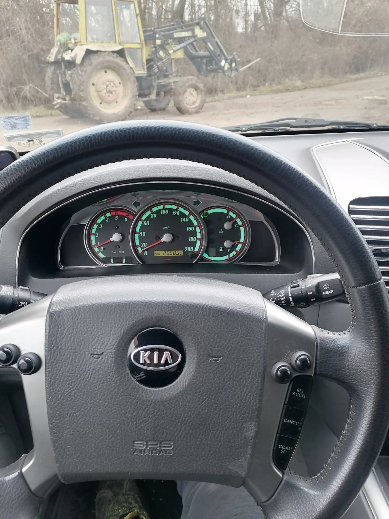 Kia Sorento, снимка 8 - Автомобили и джипове - 54417365